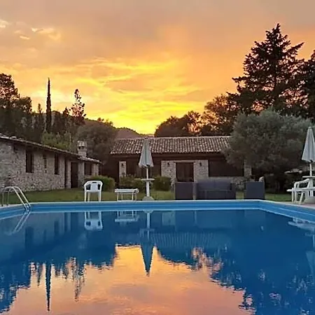 Hotel Feudo Gagliardi 3*